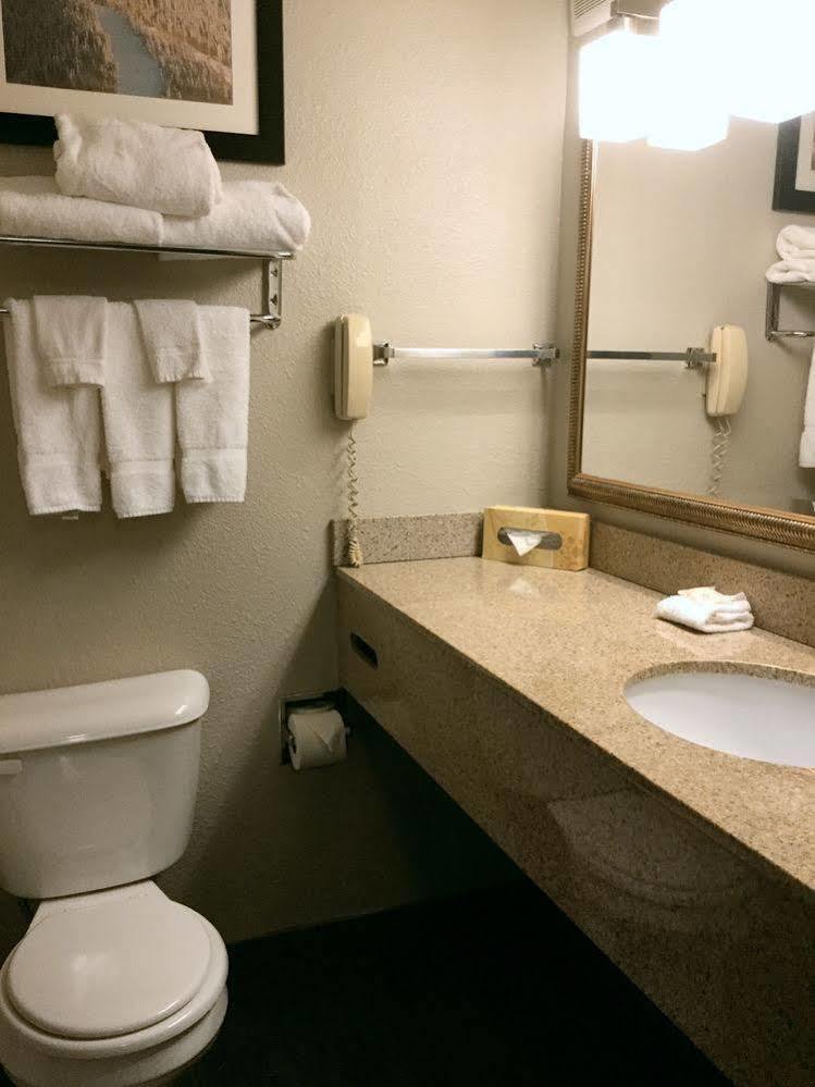 Hotel La Quinta By Wyndham 3*
