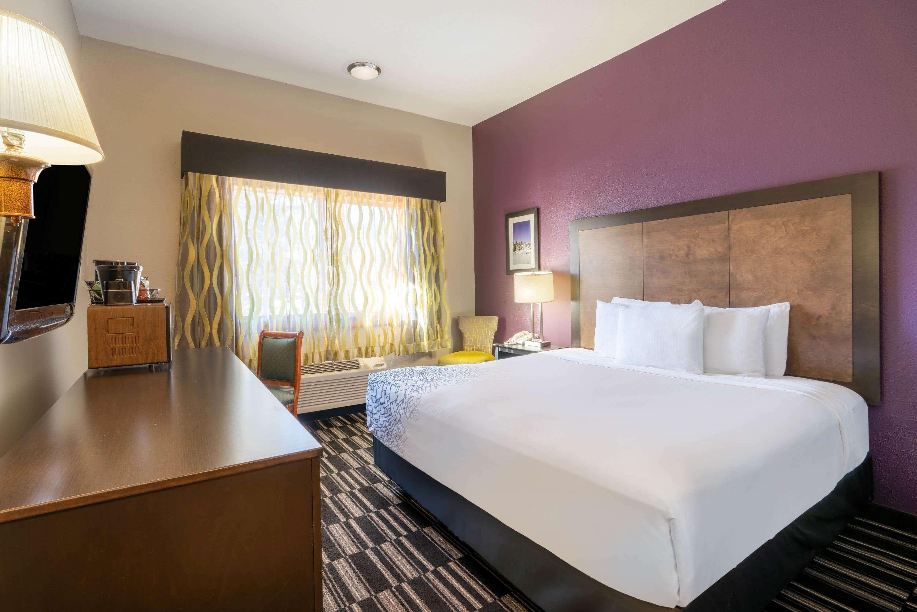 La Quinta By Wyndham Hotel